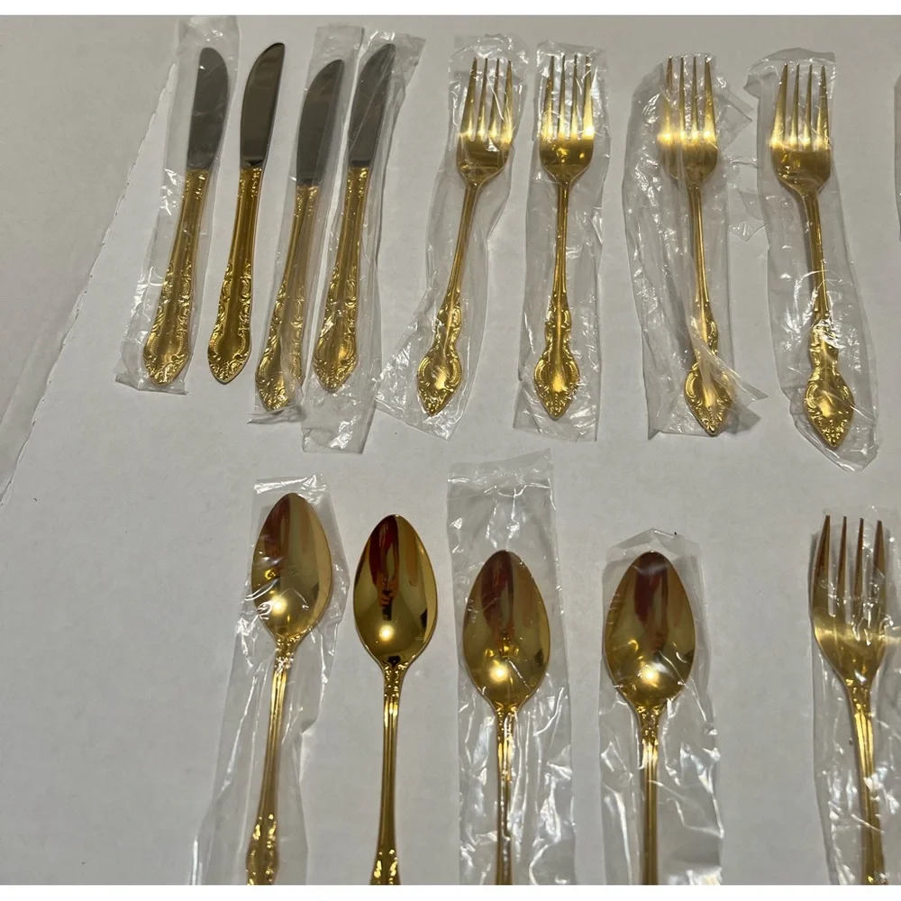 Kenwood Oneida 1984 Golden Natchez 20pc Service For 4 Flatware New